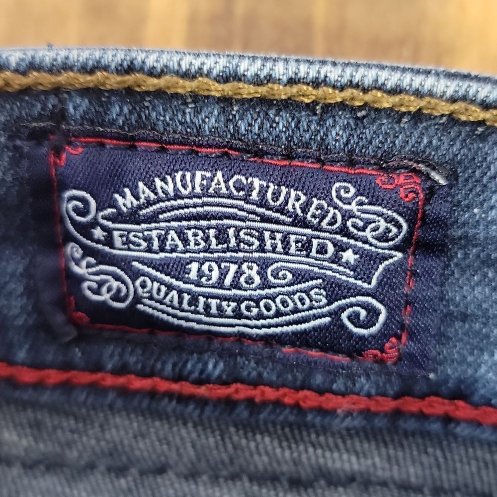 Chaps. Slim Straight. Blue Denim Jeans. Size 32X32. EUC - Picture 7 of 8